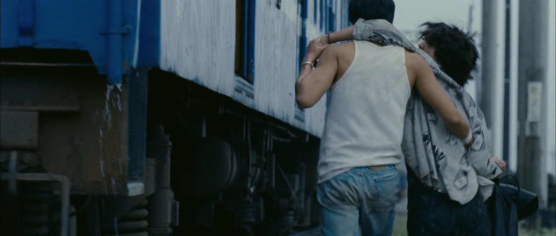 翻滚吧！阿信Jump.Ashin.2011.CHINESE.1080p.BluRay.x265-VXT.mkv_20250710_102107.737.jpg