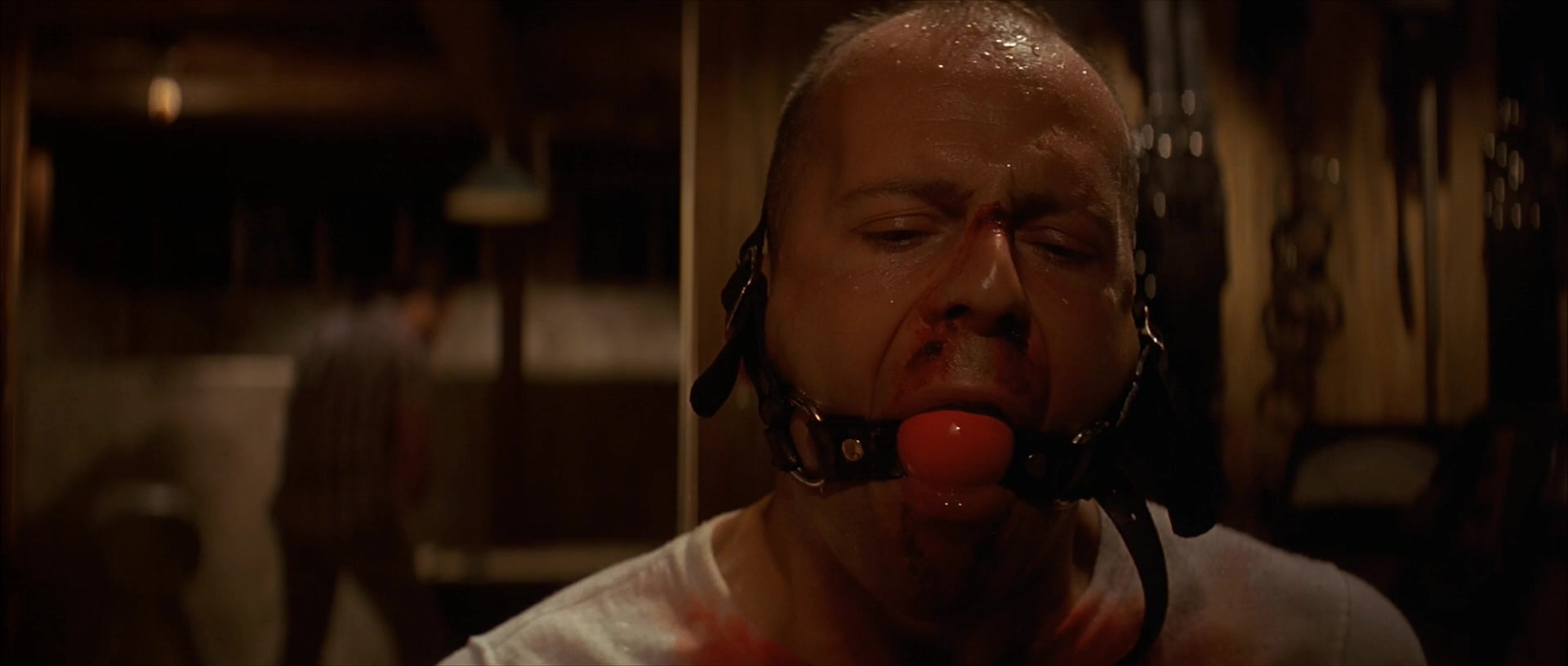 低俗小说.Pulp.Fiction.1994.2Audio.CN.mkv_20250710_123111.888.jpg