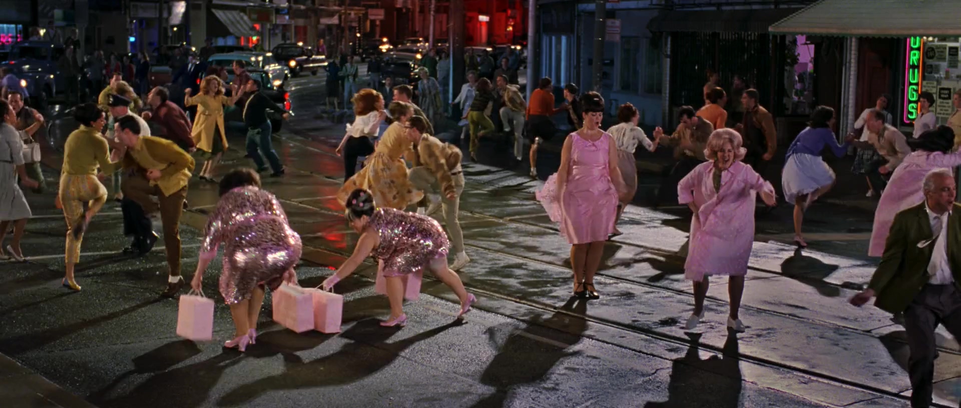 发胶.Hairspray.2007.2Audio.CN.mkv_20250710_123207.300.jpg