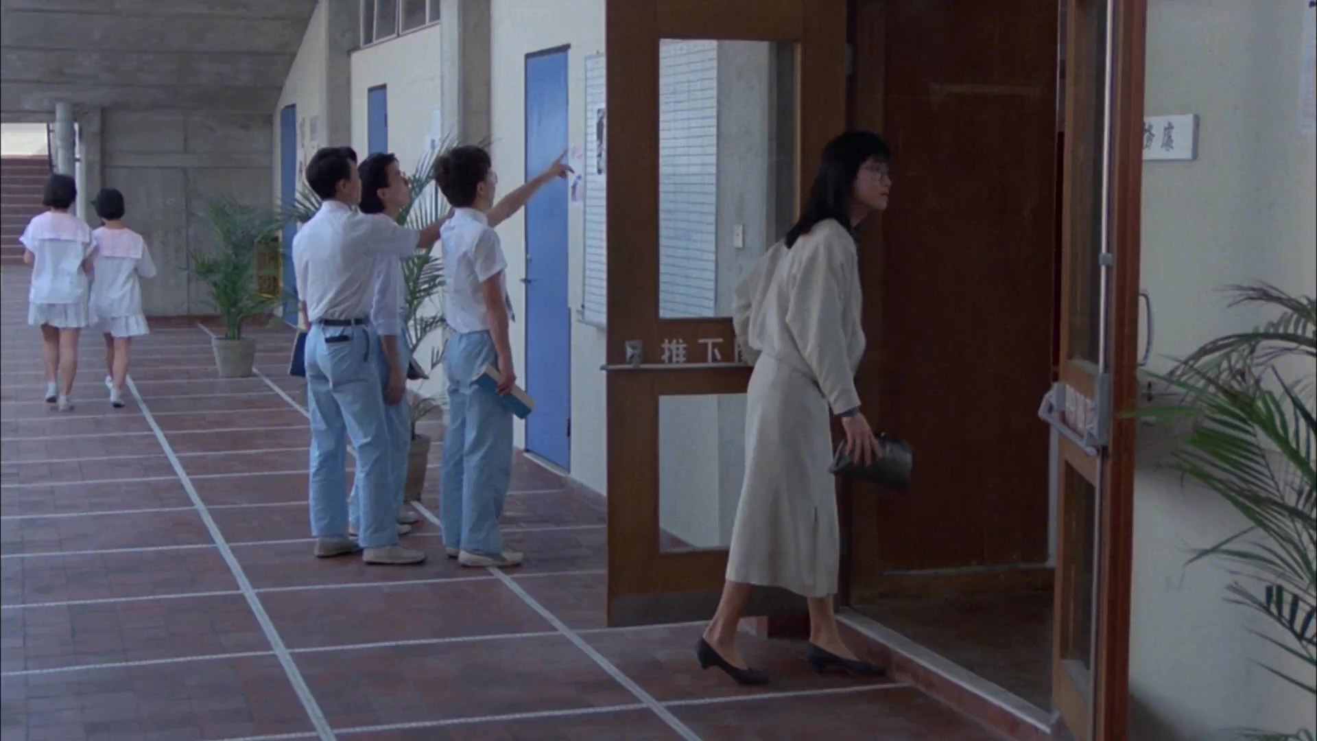 开心鬼撞鬼.1986.CN.mkv_20250712_170502.567.jpg
