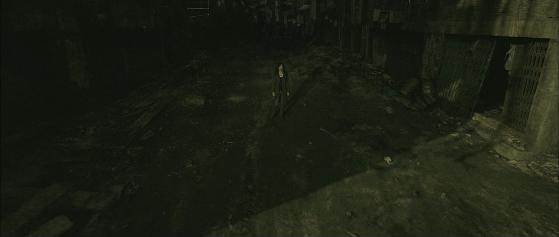 鬼域.Re-Cycle.2006.CHINESE.1080p.BluRay.H264.AAC.2audio-VXT.mkv_20250717_100741.143.jpg