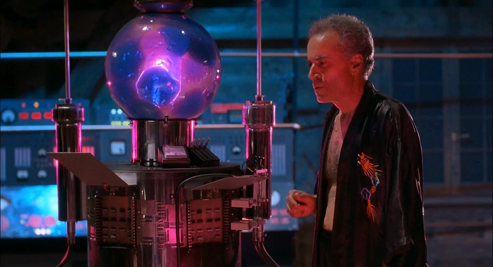 活魔人.From.Beyond.1986.CN.mkv_20250717_124550.830.jpg