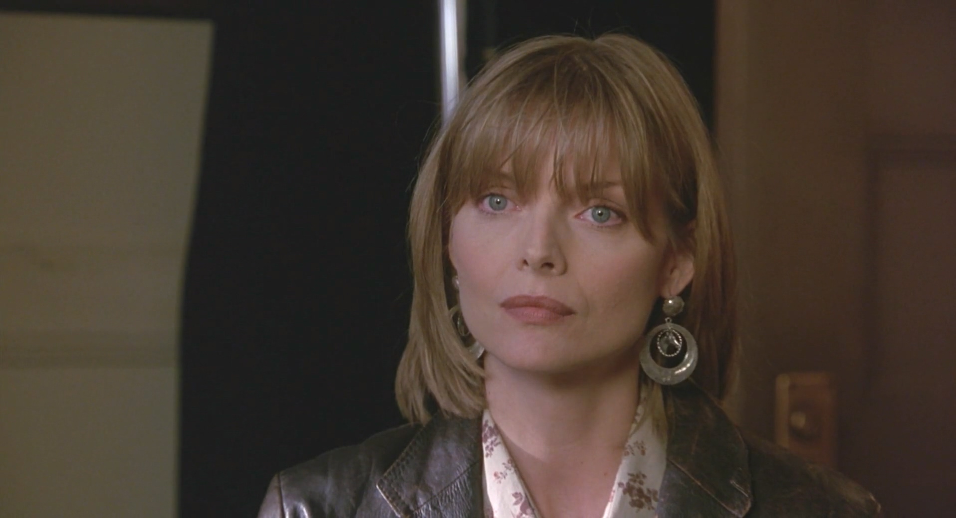 Dangerous.Minds.1995.1080p.BluRay.x264.AAC-bylh.mkv_20250717_002456.511.jpg