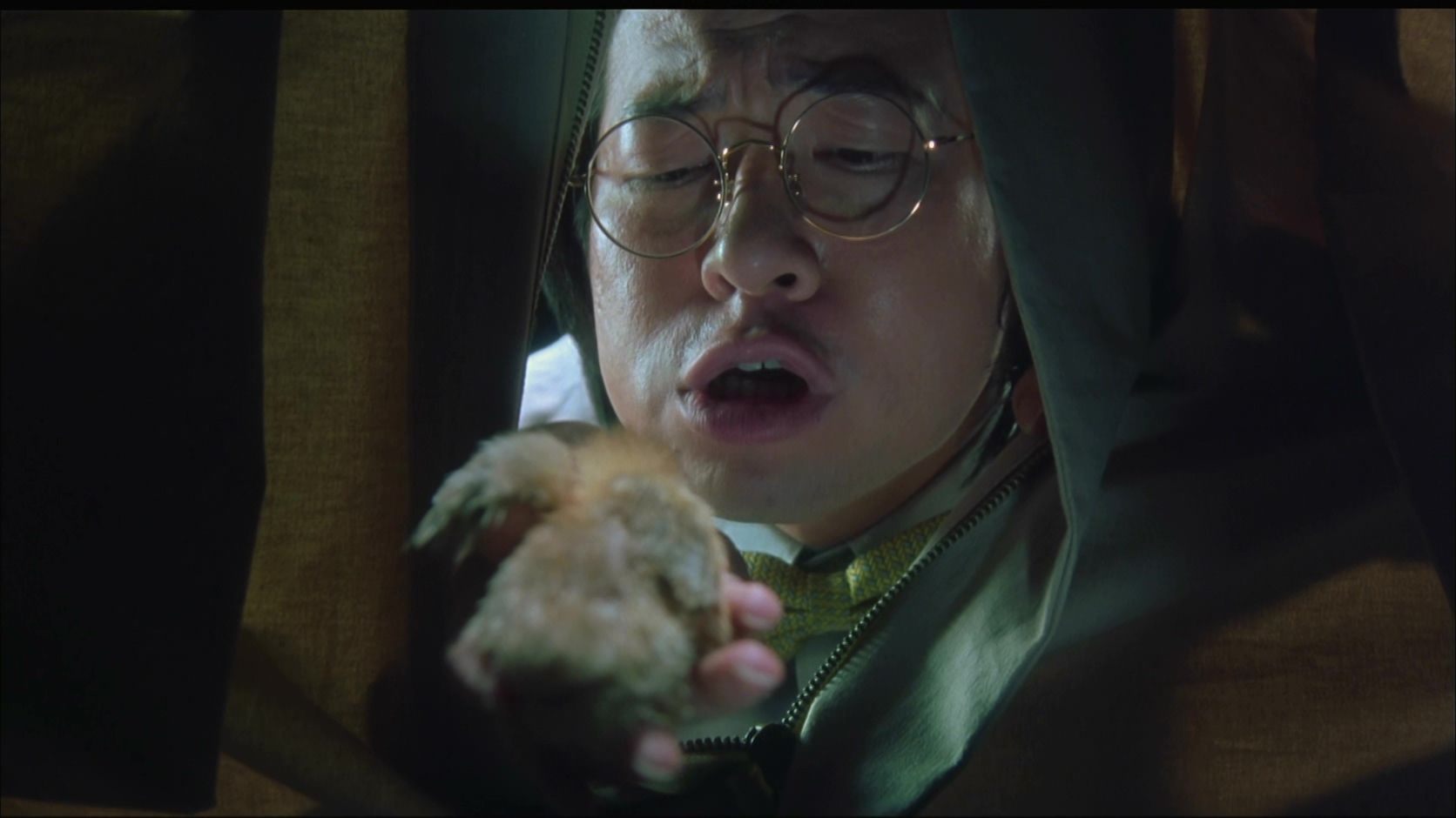 2003.恋上你的床(105分钟).1080P.国粤中字.mkv_20250717_022145.970.jpg