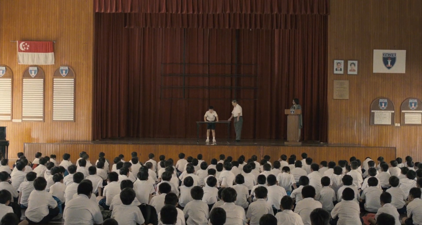 爸妈不在家.Ilo.Ilo.2013.1080p.BluRay.x264.AAC.mkv_20250721_102138.819.jpg