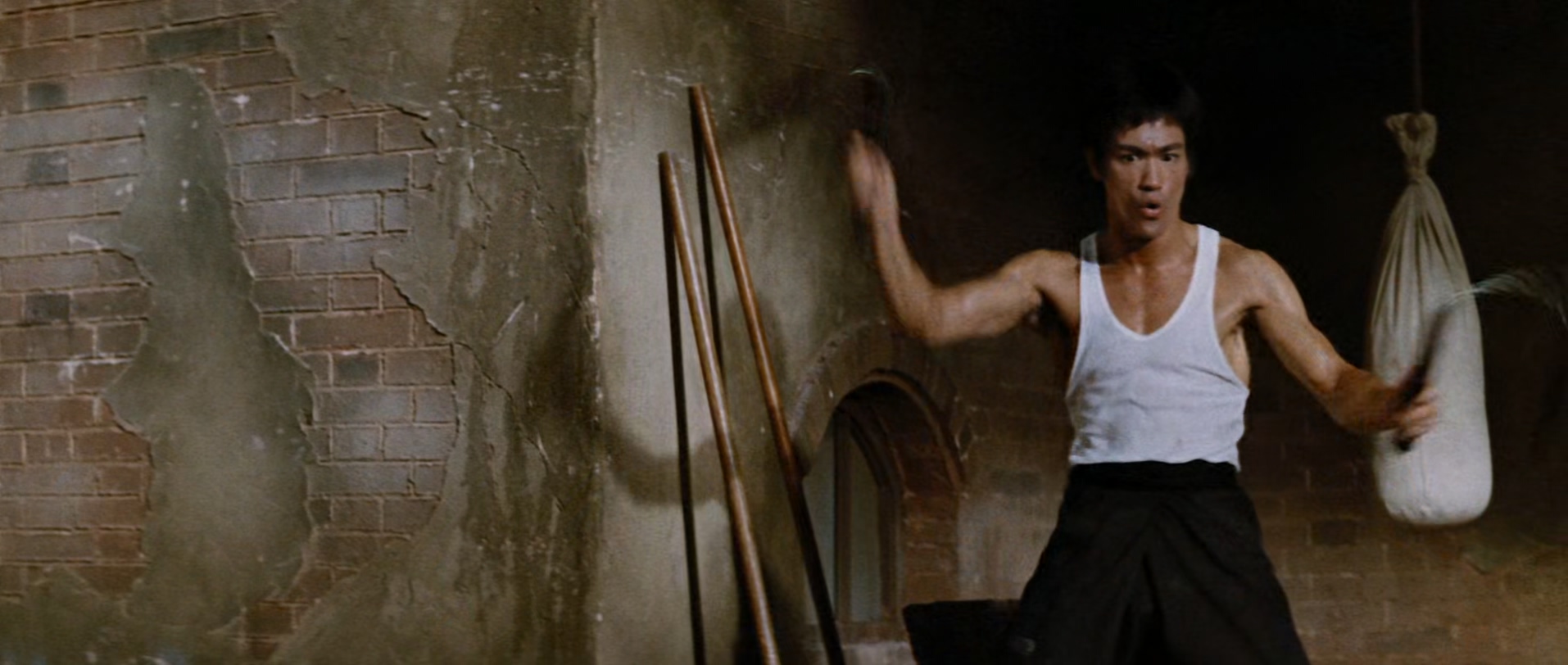 猛龙过江.The.Way.of.the.Dragon.1972.CRITERION.CHINESE.1080p.BluRay.x265-VXT.mkv_.jpg