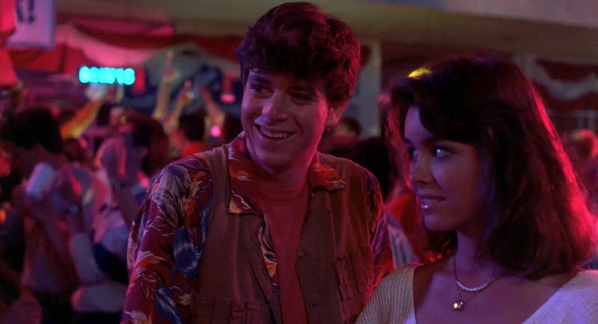 太空僵尸.Night.of.the.Creeps.1986.CN.mkv_20250723_105917.044.jpg