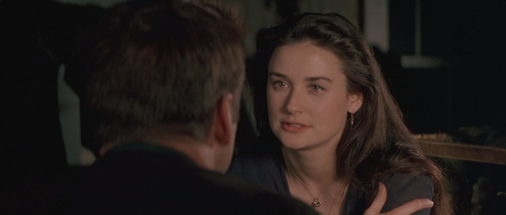 危险机密.The.Juror.1996.1080p.BluRay.x264.AAC-bylh.mkv_20250721_100526.612.jpg