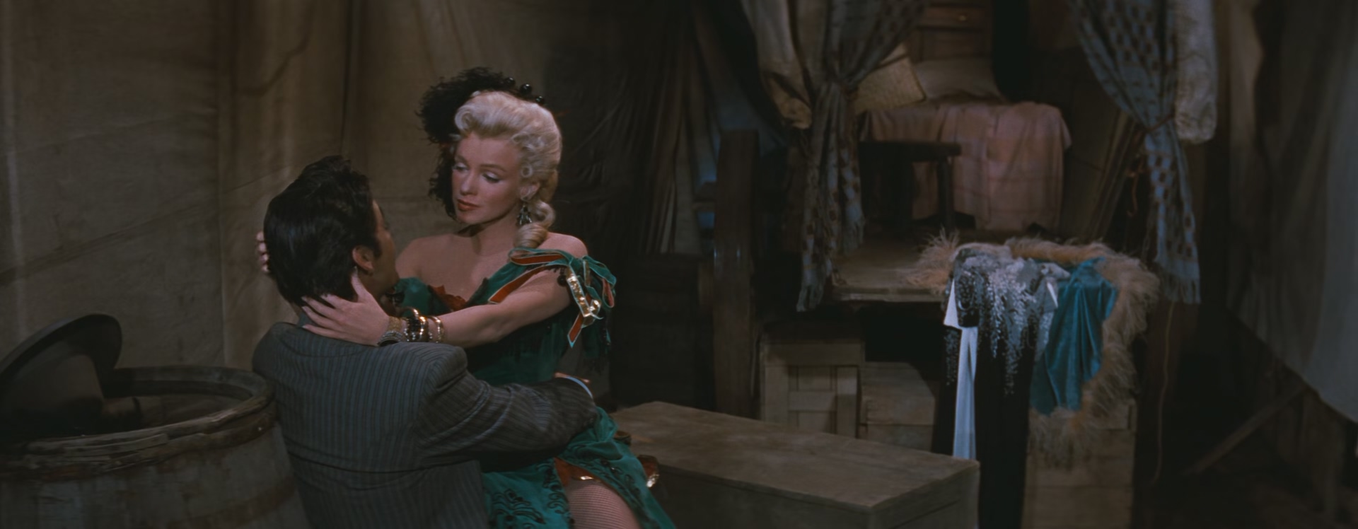 River.of.No.Return.1954.1080p.BluRay.x265-RARBG-bylh.mkv_20250721_091605.699.jpg
