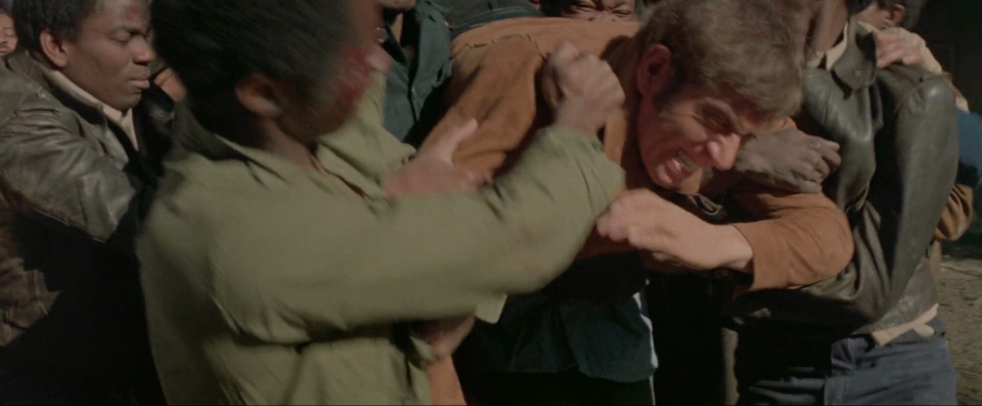 1973.黑街神探：非洲怒豹(112分钟).1080P.英语.mkv_20250724_005625.902.jpg