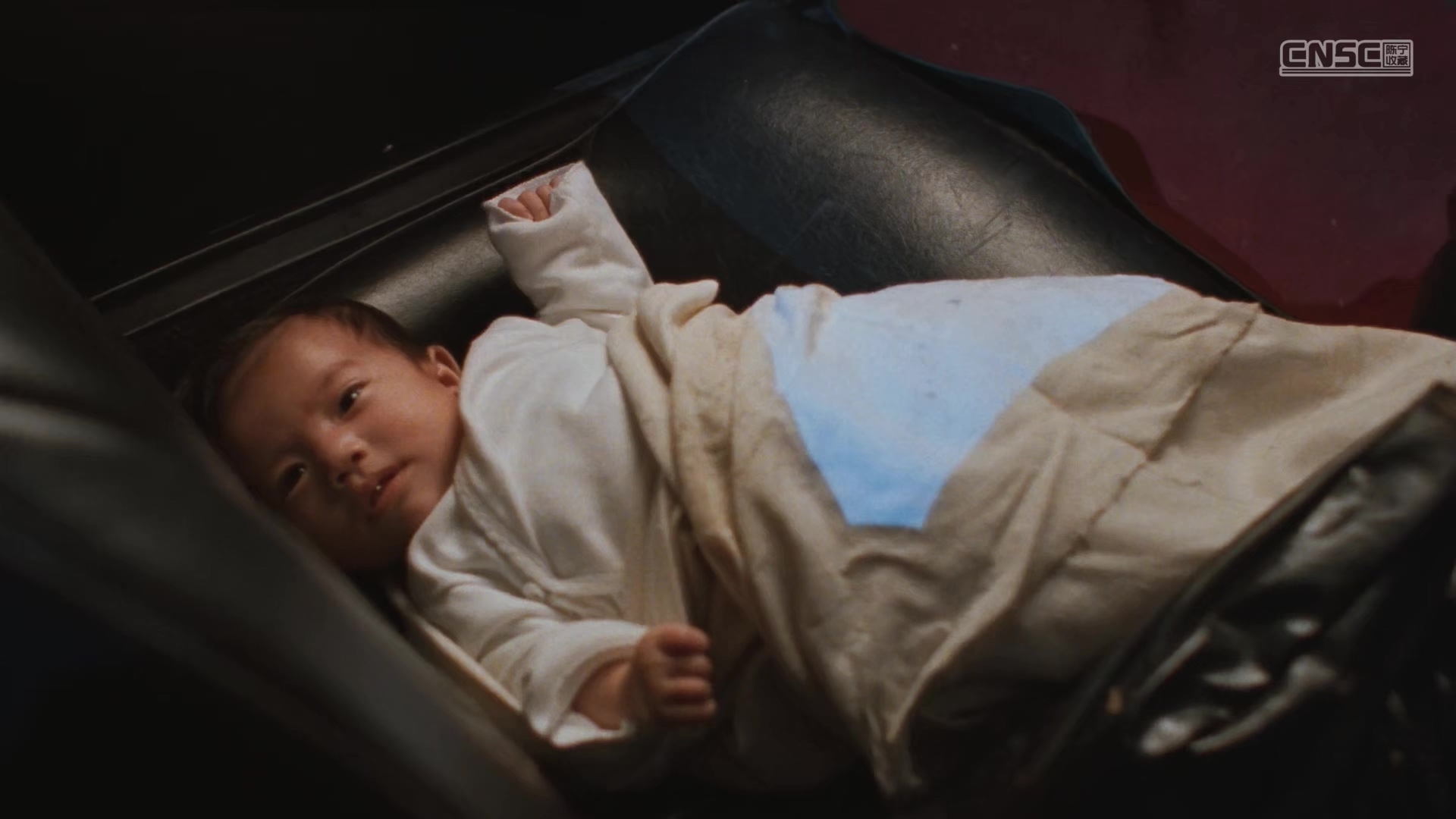 东方三侠.1993.2Audio.CN.mkv_20250729_104707.547.jpg