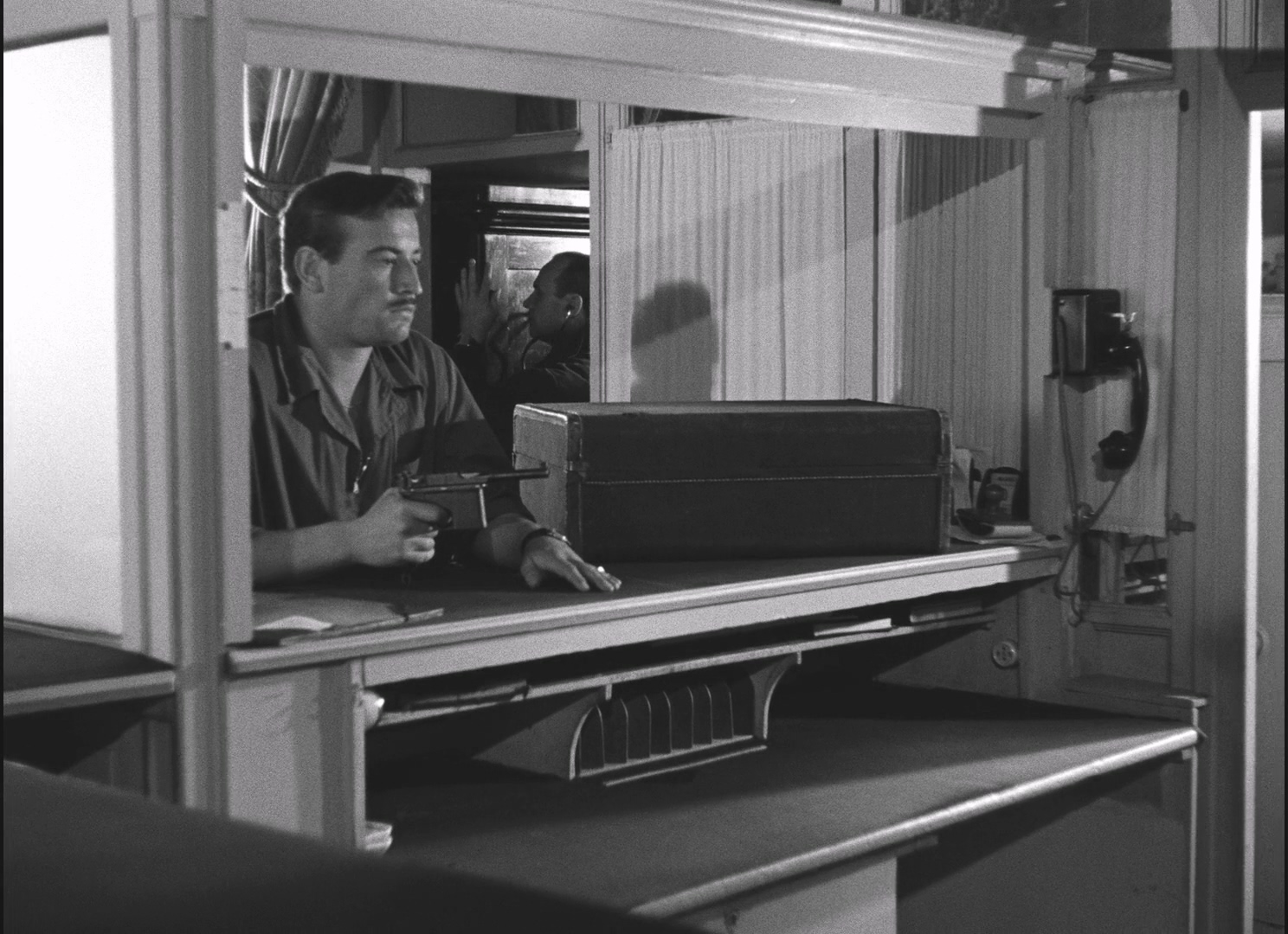 bob.le.flambeur.1956.1080p.bluray.x264-bylh.mkv_20250730_223943.264.jpg