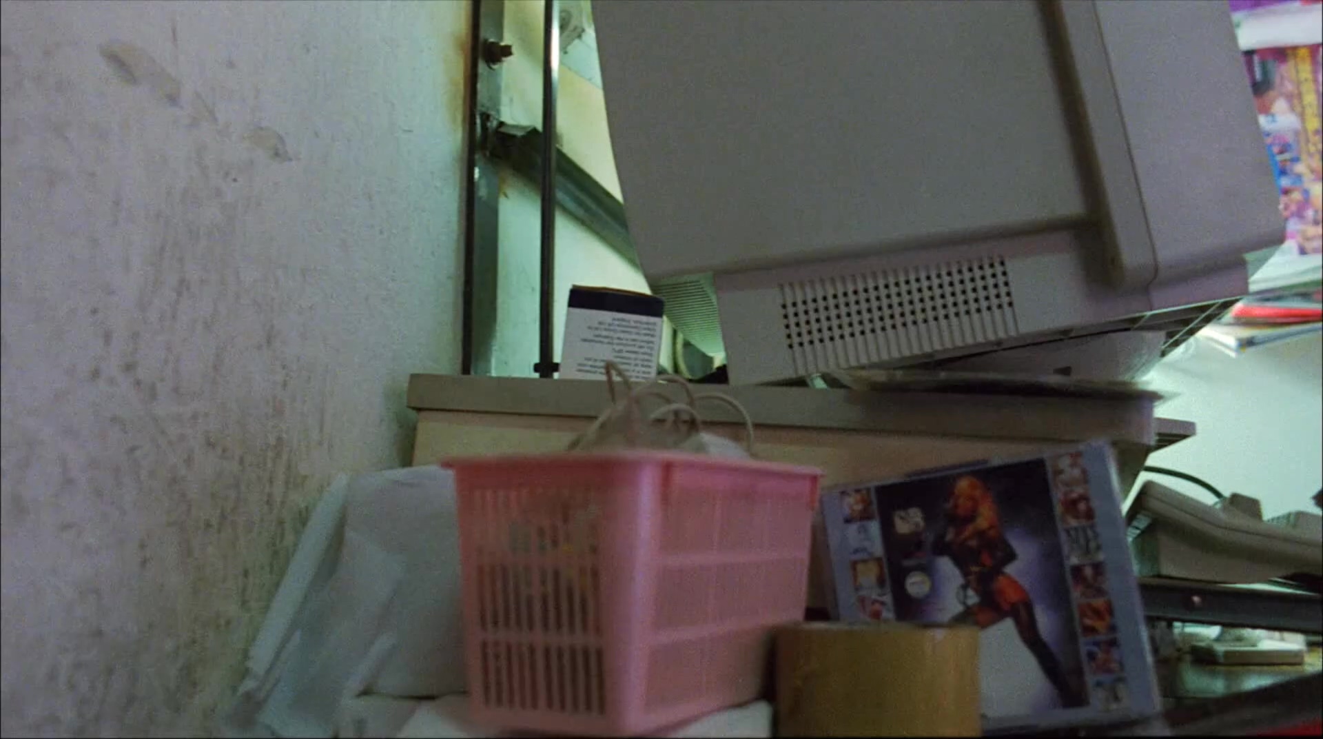 失业皇帝.1999.CN.mkv_20250731_102519.226.jpg