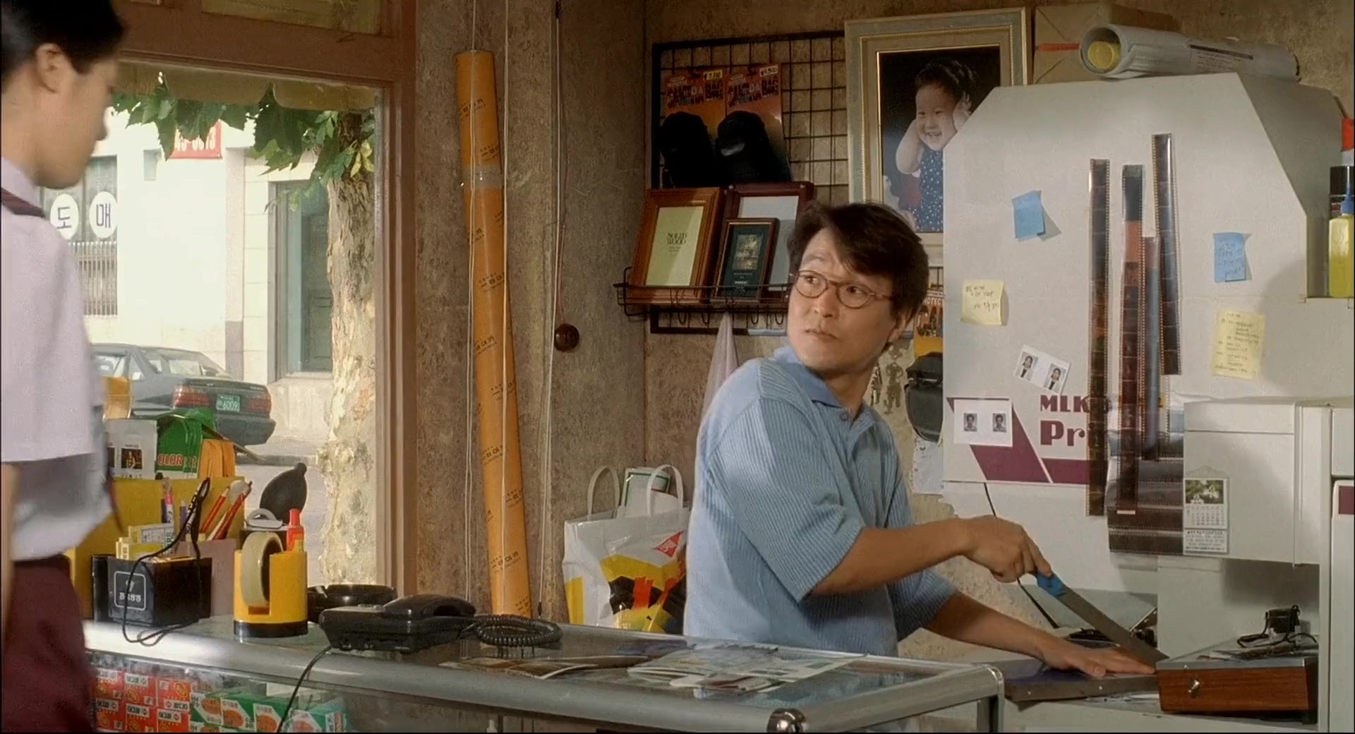 八月照相馆.1998.2Audio.CN.mkv_20250731_160931.184.jpg