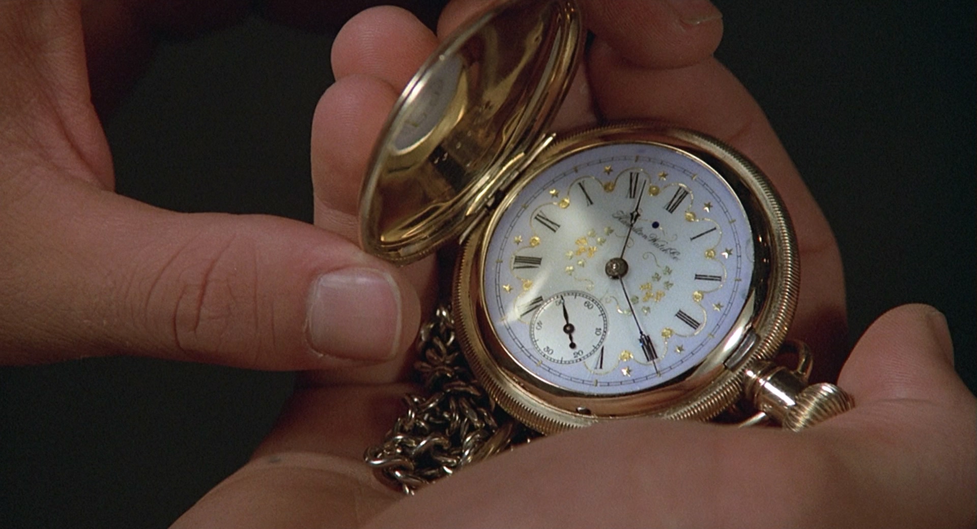 Somewhere.In.Time.1980.1080p.BluRay.x264.DTS.2Audio-QuickIO.mkv_20250804_002552.969.jpg