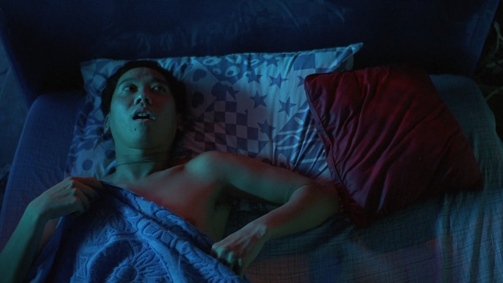 买凶拍人.You.Shoot.I.Shoot.2001.CHINESE.1080p.BluRay.H264.AAC.2audio-VXT.mkv_202.jpg