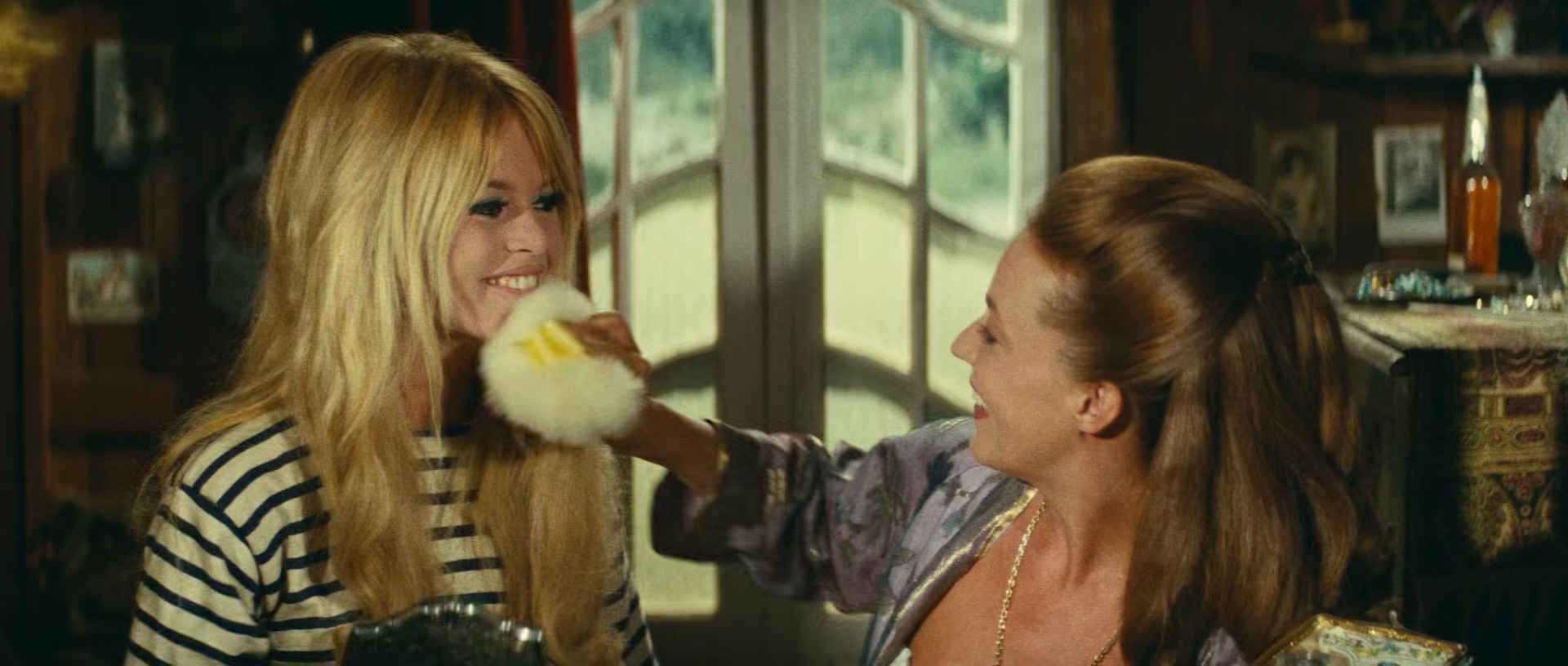 Viva.Maria.1965.1080p.BluRay.x265-bylh.mkv_20250809_123210.836.jpg