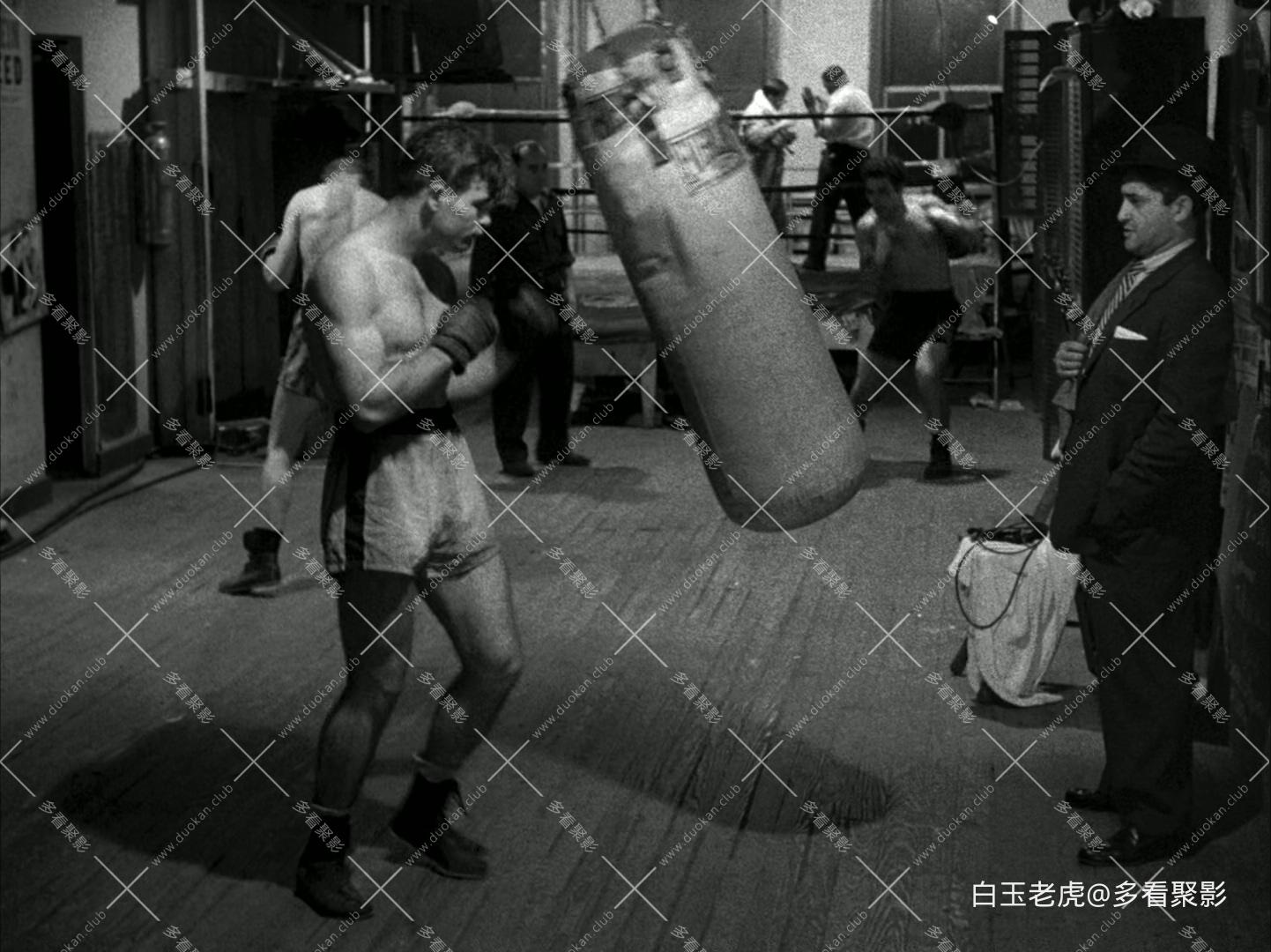 Killer's.Kiss.1955.CC.Bluray.1080p.x265.10bit-MiniHD.mkv_20250815_171120.923.jpg