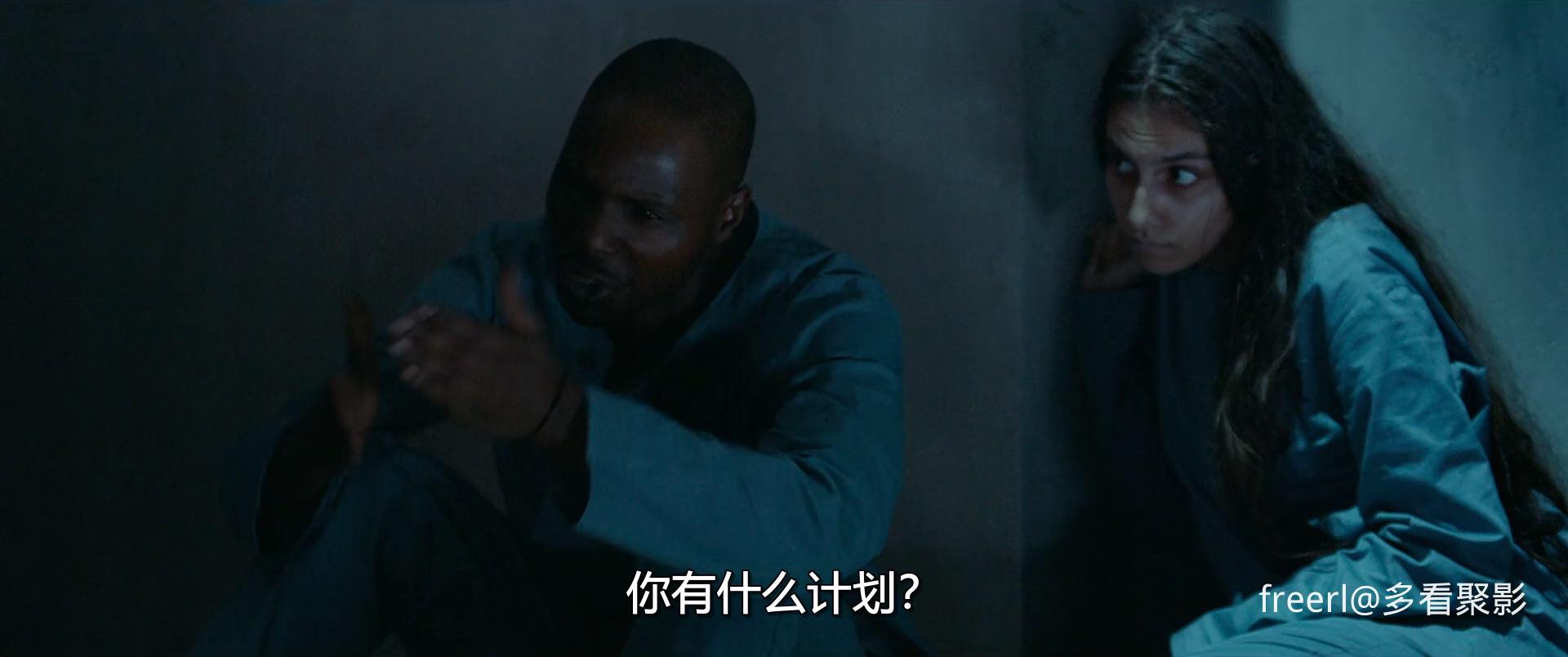 智慧囚屋.Tau.2018.1080p.WEBRip.x265.国英双语中字.mkv_20250912_210005.918.jpg