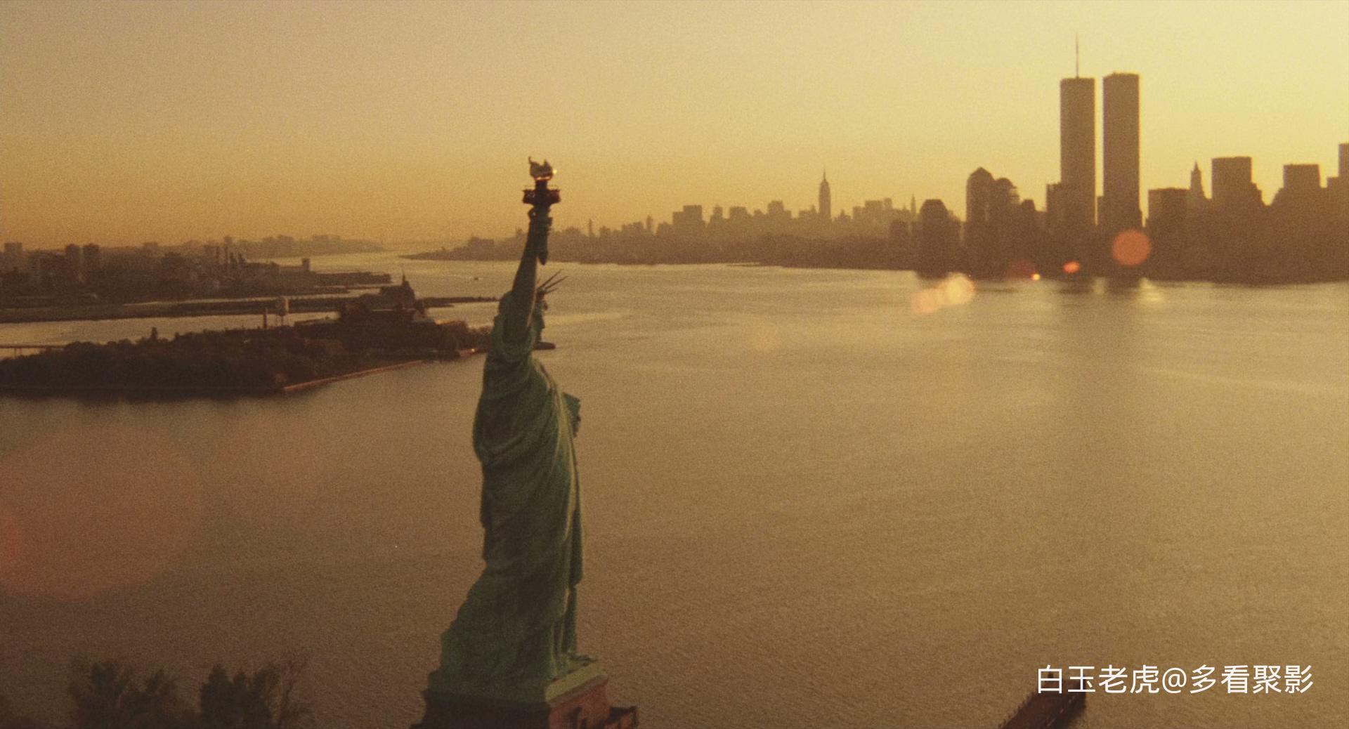 Wall.Street.1987.Remastered.BluRay.1080p.2Audio.DTS-HD.MA5.1.x265.10bit-ALT.mkv_.jpg