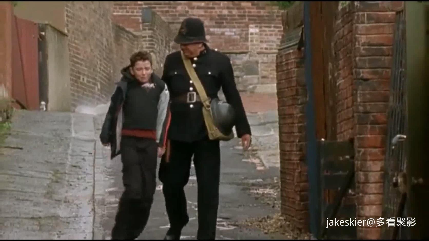 2002.梅的天使(96分钟).1080P.央视特效硬中字.mp4_20250928_230740.533.jpg