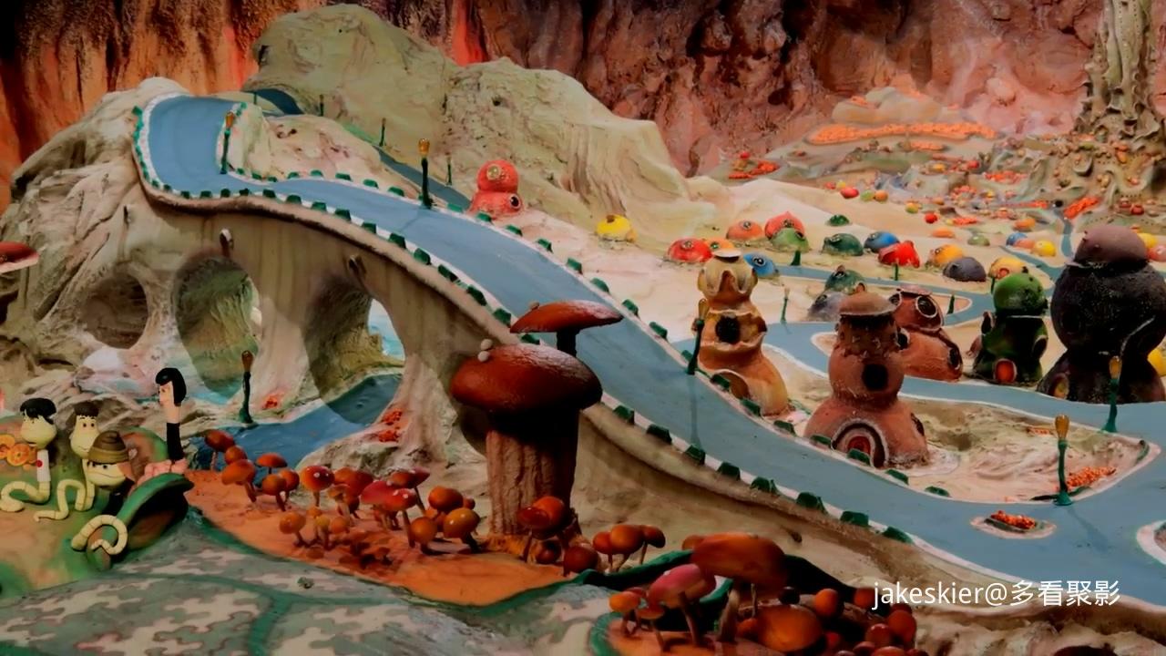 2013.蚯蚓(虫虫大反击82分钟).1080P.央视英中字.mkv_20250928_094902.852.jpg