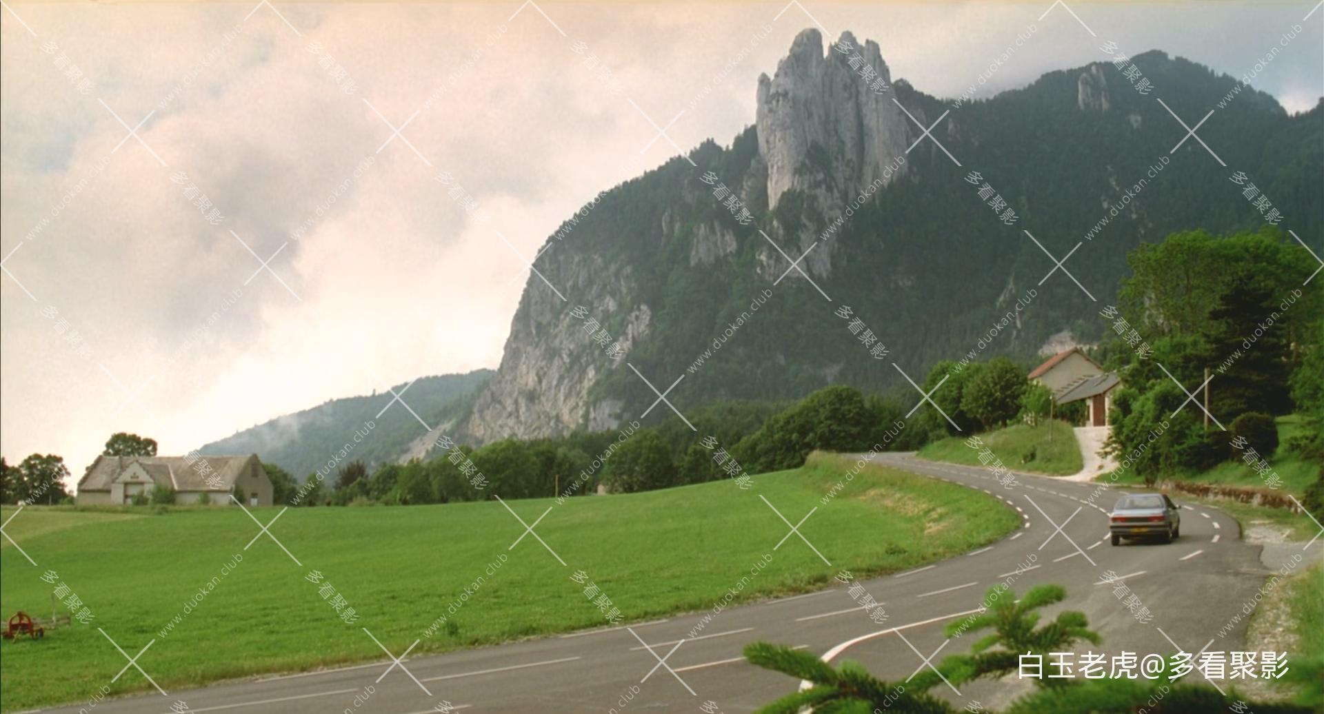 The.Butterfly.2002.FRENCH.1080p.WEBRip.x265.2Audio-bylh.mkv_20251015_220012.510.jpg