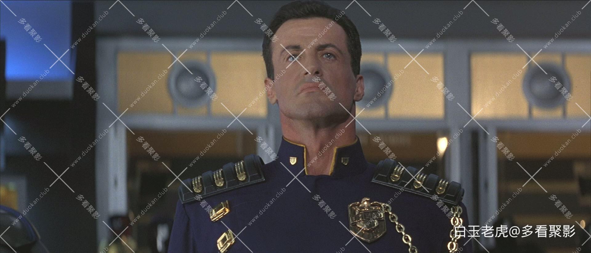 Judge.Dredd.1995.BluRay.1080p.x265.10bit.DTS-HD.MA5.1.4Audio.bylh.mkv_20251108_1.jpg