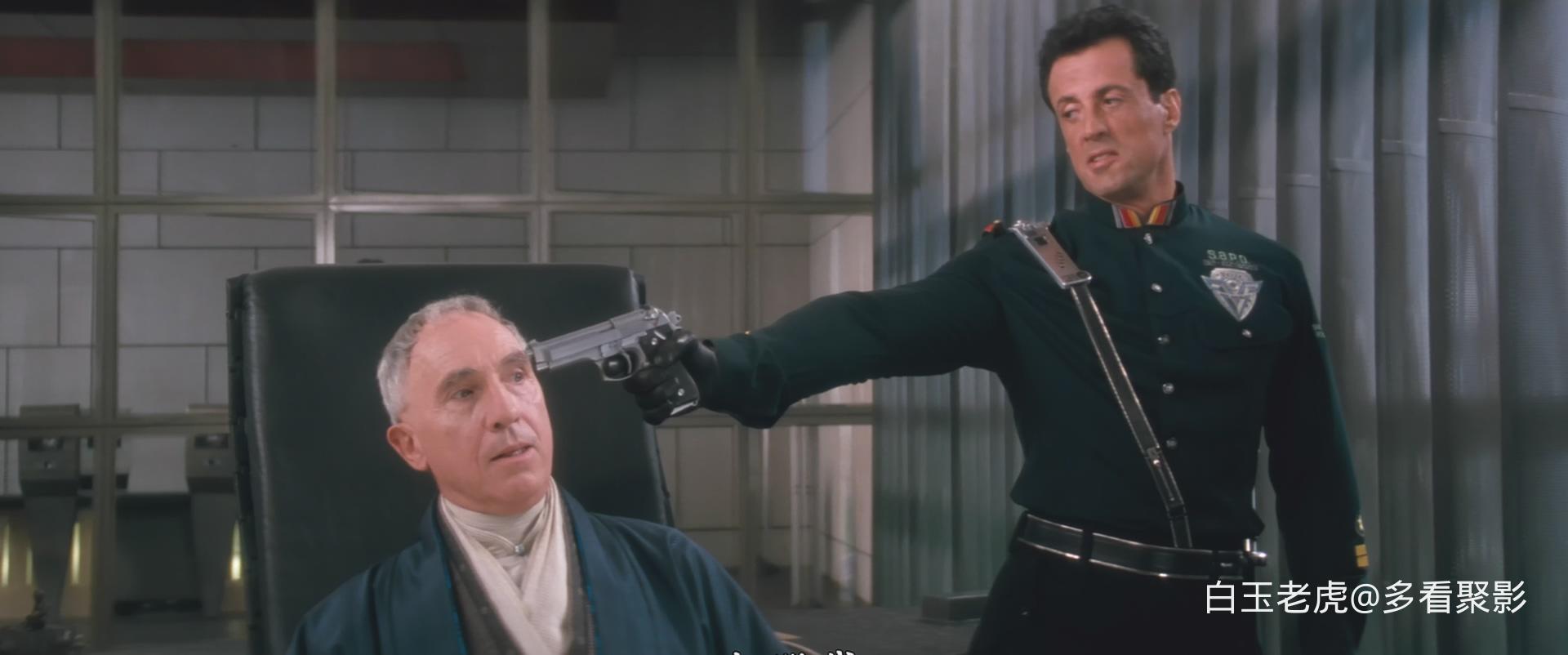 越空狂龙.Demolition.Man.1993.BluRay.1080p.DTS-HD.MA.5.1.3.Audio.x265.10bit-Dream.jpg