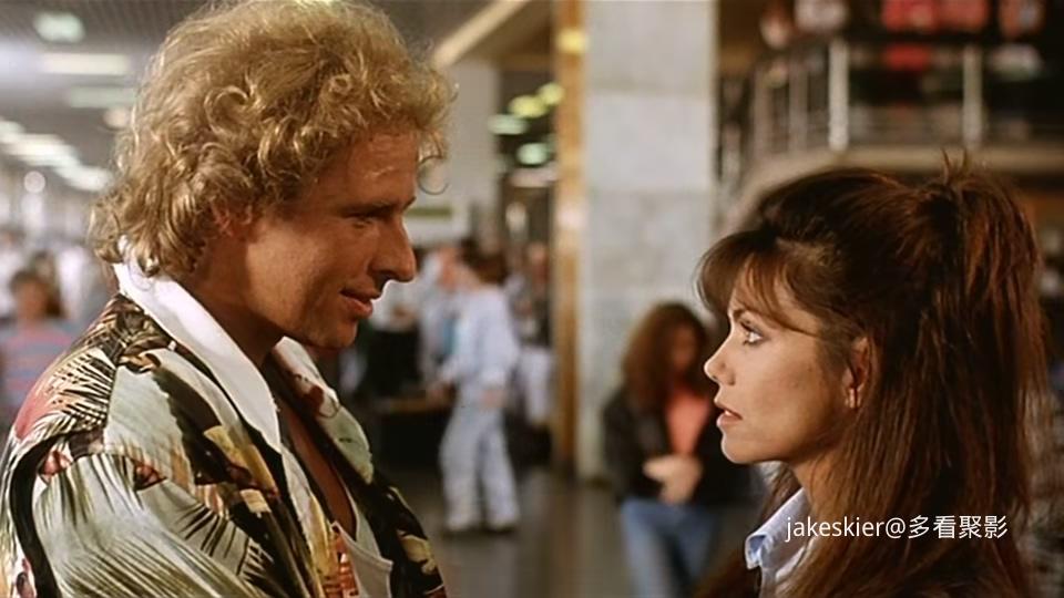 1988.傻瓜也疯狂2(91分钟).540P.上译德无字.mkv_20251119_000325.836.jpg
