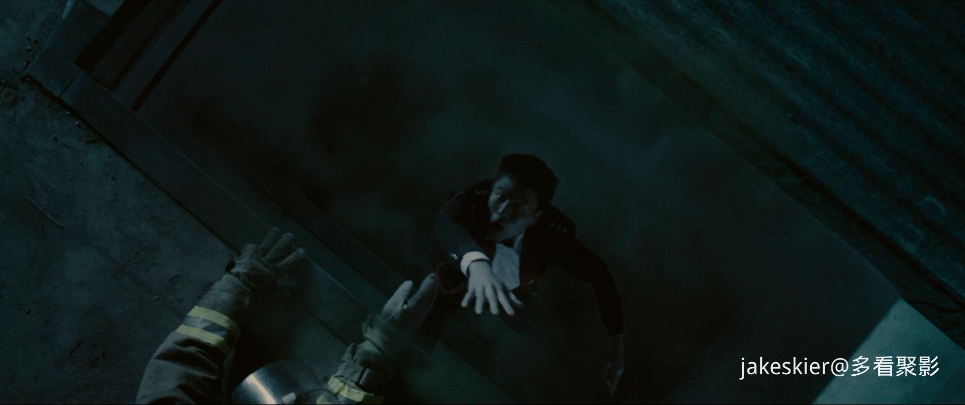 2014.救火英雄(116分钟).1080P.国粤中字.mkv_20251211_022126.984.jpg