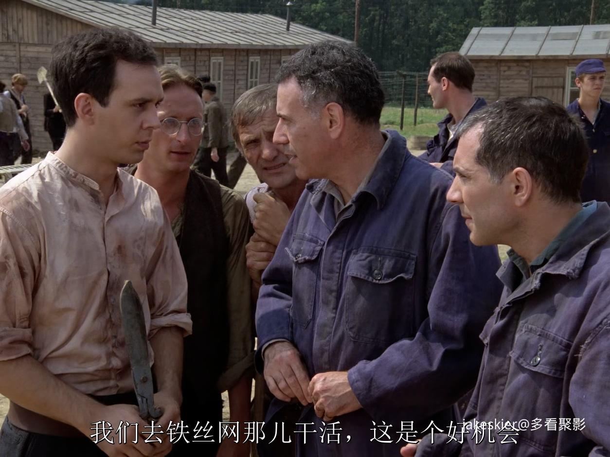 1987.逃离索比堡(149分钟).1080P.英语中字.mkv_20251124_235835.913.jpg