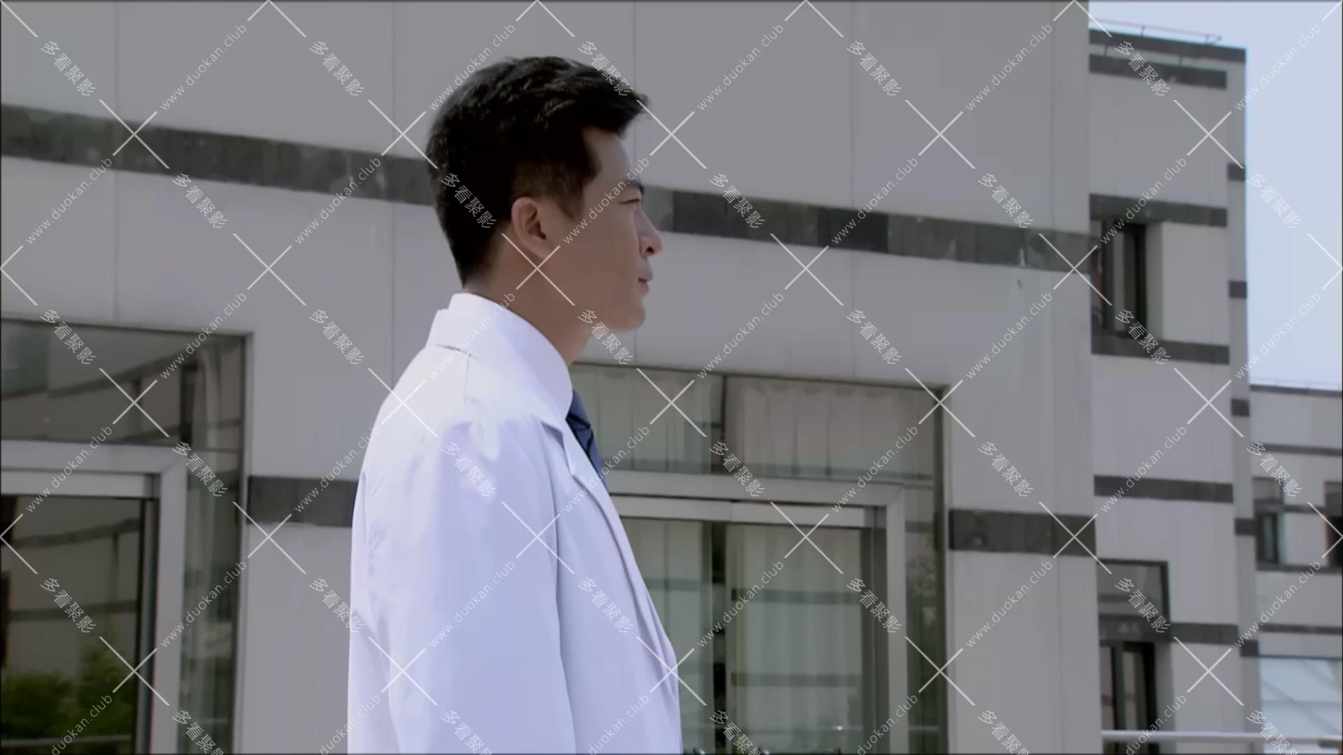01.mp4_002344.555.jpg
