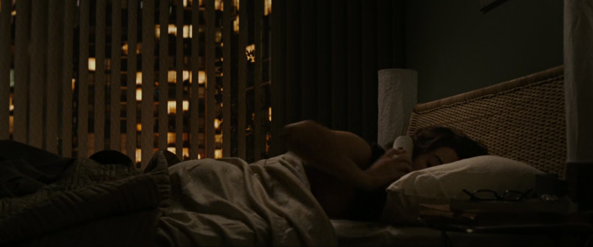乘客.Passengers.2008.1080p.BluRay.x265.2audio-RARBG.mkv_20260122_103335.809.jpg