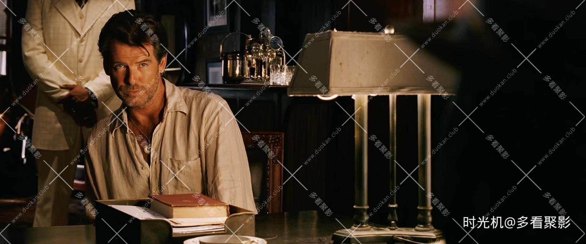 日落之后.After.the.Sunset.2004.1080p.BluRay.x265.AAC.4Audio-TX.mkv_20260405_190001.477.jpg